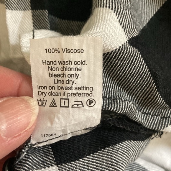 Women’s Madewell Black and White Buffalo Plaid Button-Up Shirt, Size XS Slim - Picture 7 of 7